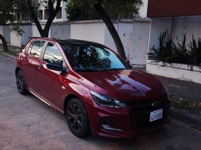 CHEVROLET ONIX 2023 10.000 Kms.