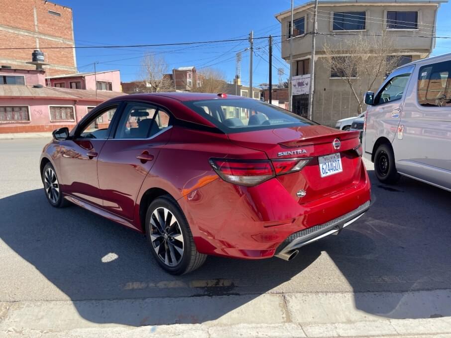 NISSAN SENTRA 2.0 2021 4.000 Kms.