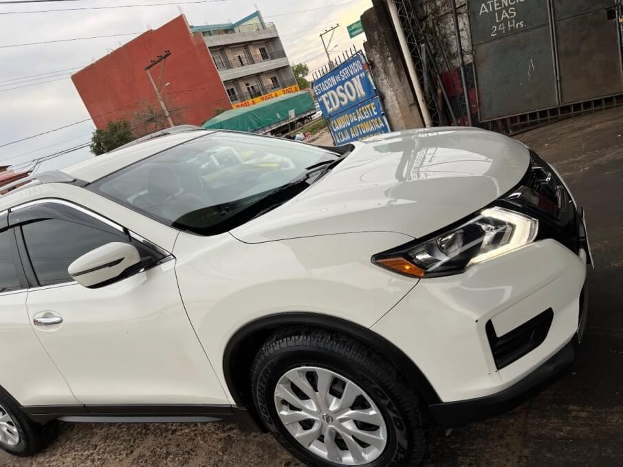 NISSAN ROGUE 2017 47.000 Kms.