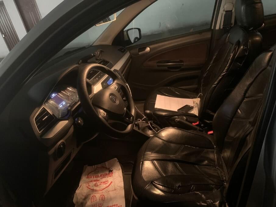 VOLKSWAGEN GOL 2019 44.200 Kms.