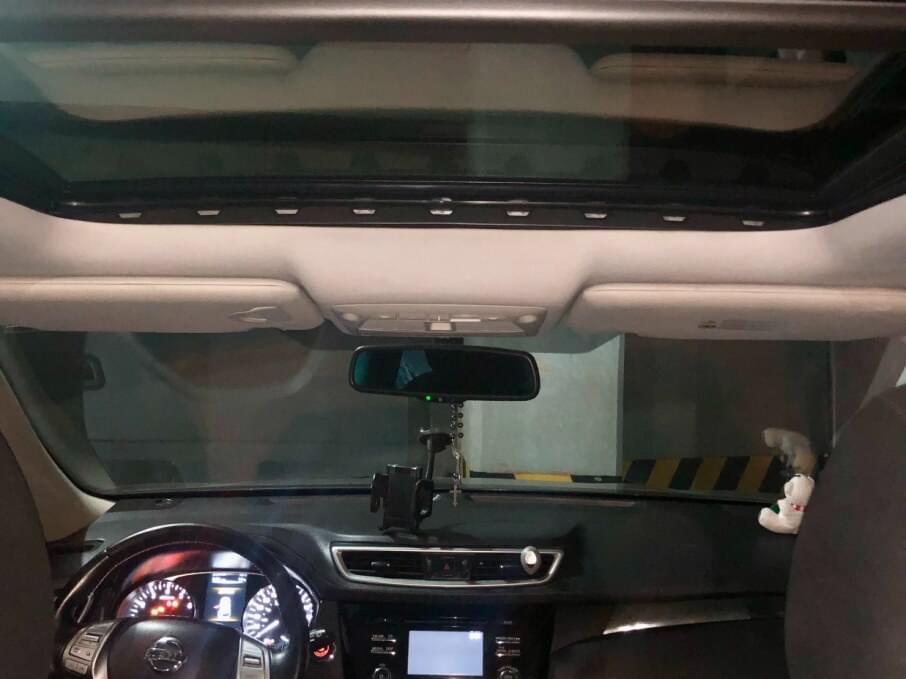 NISSAN NEW X-TRAIL 2015 53.000 Kms.