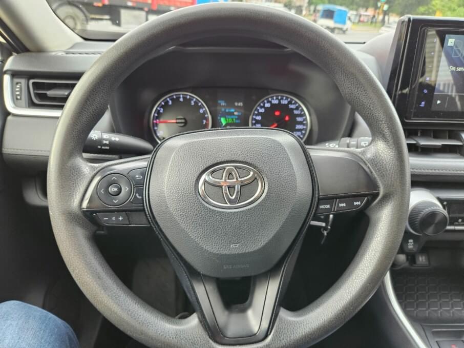TOYOTA RAV4 2020 50.400 Kms.