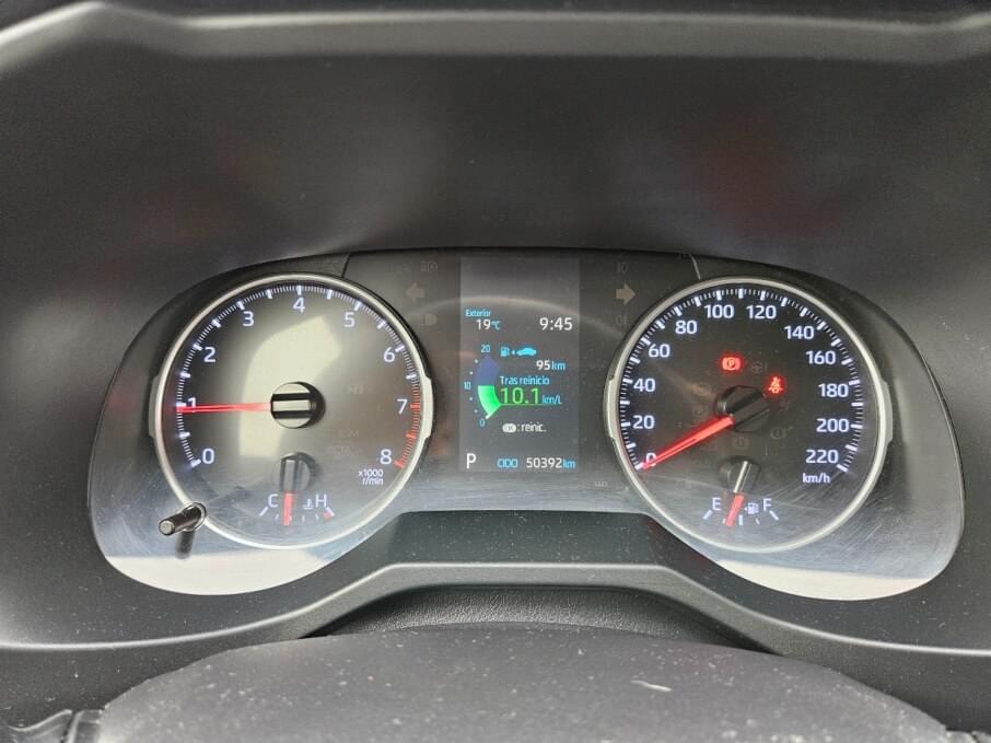 TOYOTA RAV4 2020 50.400 Kms.