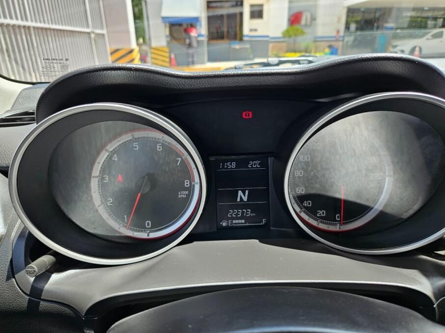 SUZUKI SWIFT 2024 22.400 Kms.