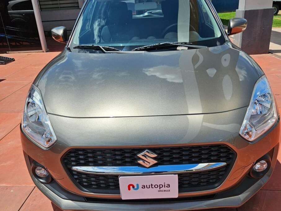 SUZUKI SWIFT 2024 22.400 Kms.