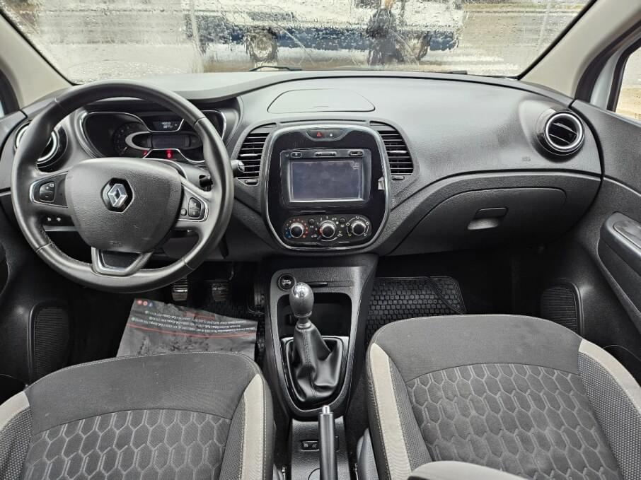 RENAULT CAPTUR 2020 45.300 Kms.