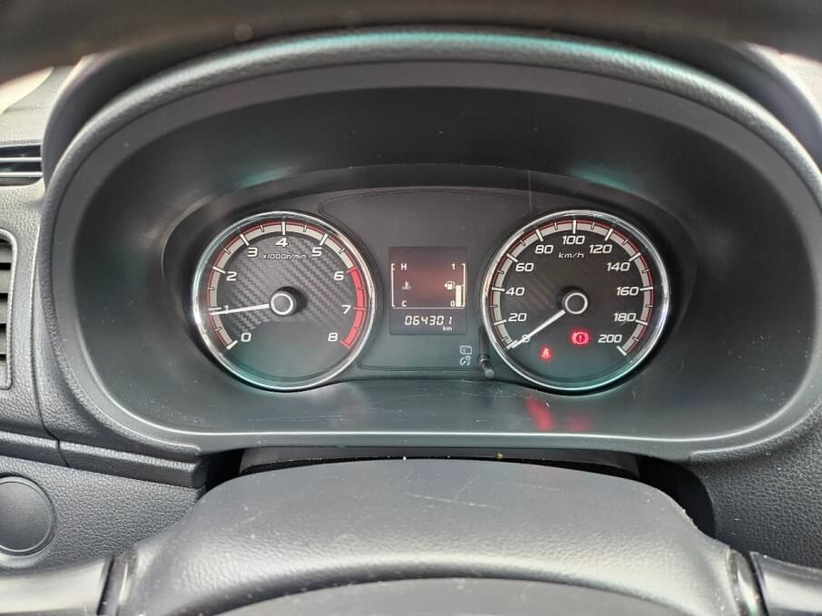 MITSUBISHI L-200 2020 64.300 Kms.