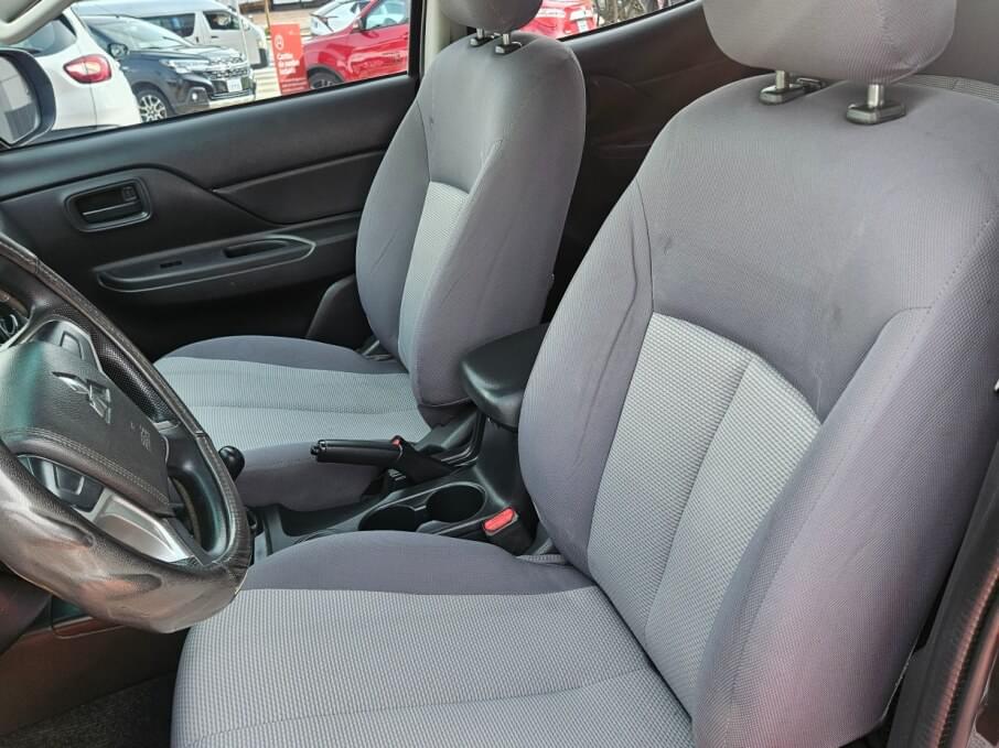 MITSUBISHI L-200 2020 64.300 Kms.