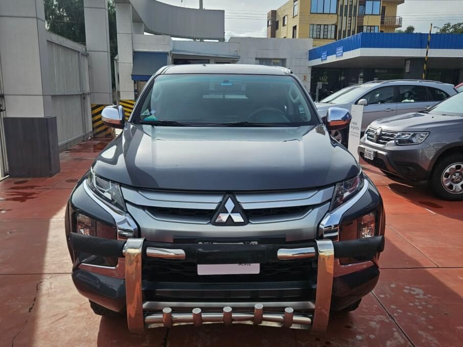 MITSUBISHI L-200 2020 64.300 Kms.