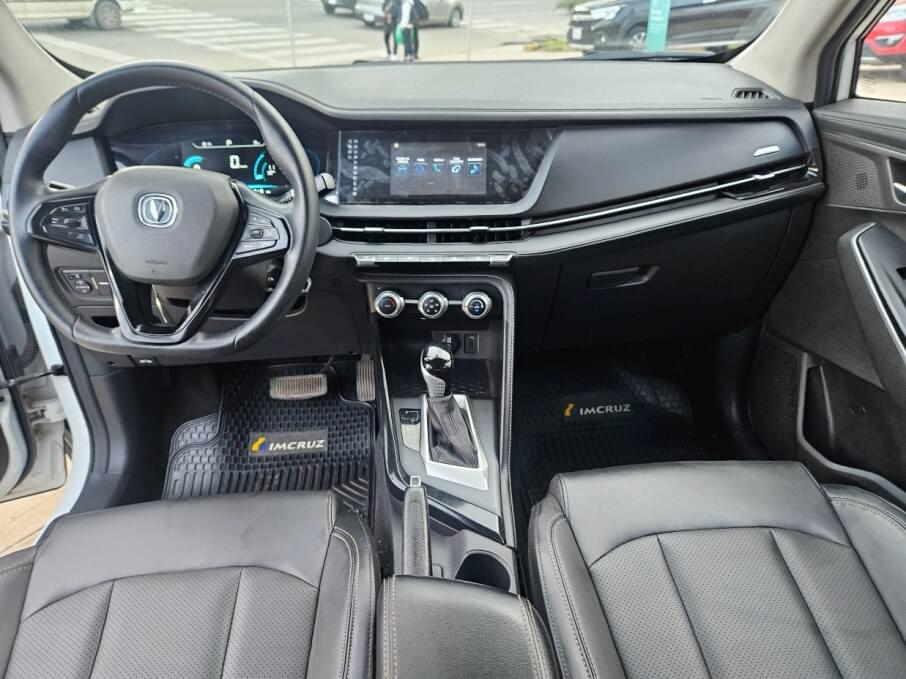 CHANGAN CS15 2023 17.100 Kms.