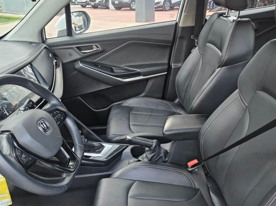 CHANGAN CS15 2023 17.100 Kms.