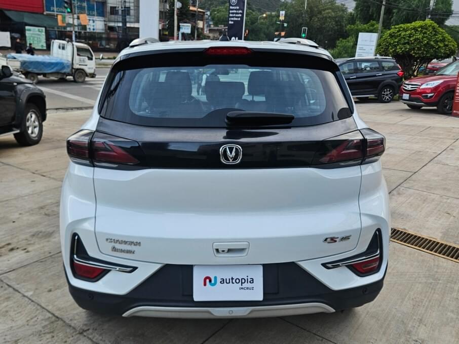 CHANGAN CS15 2023 17.100 Kms.