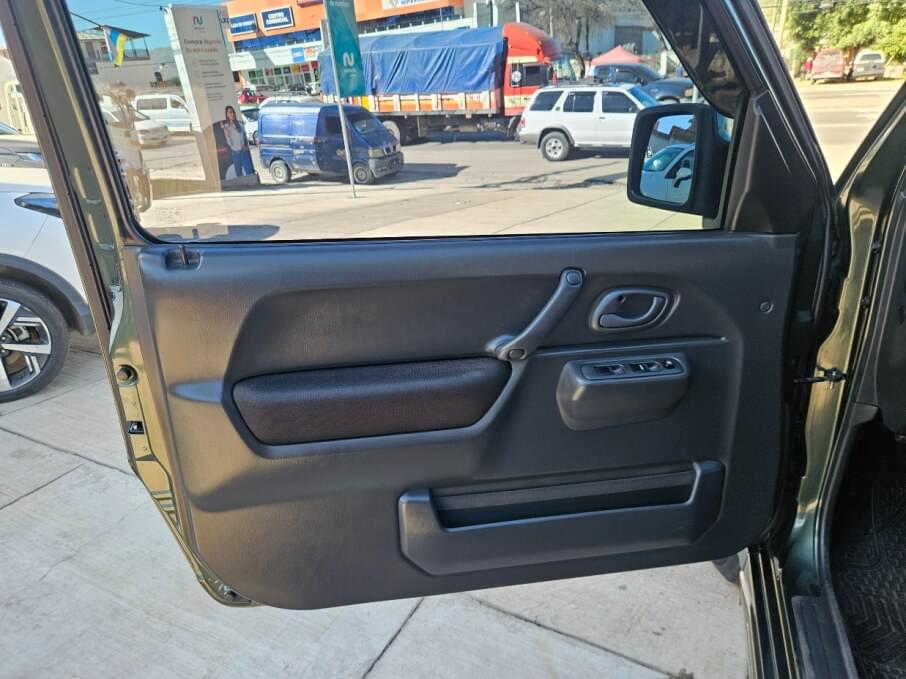 SUZUKI JIMNY 2017 39.500 Kms.