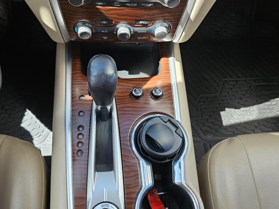 NISSAN PATHFINDER 2019 57.300 Kms.