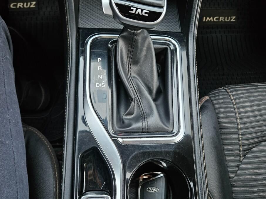 JAC JS4 2022 51.350 Kms.