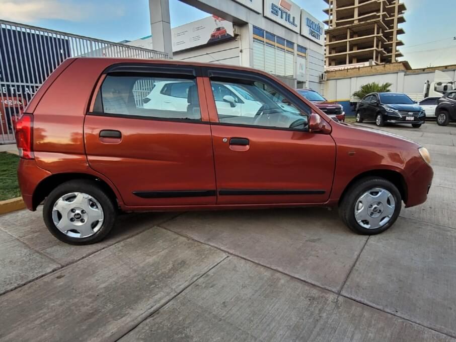 SUZUKI ALTO 2013 200.000 Kms.