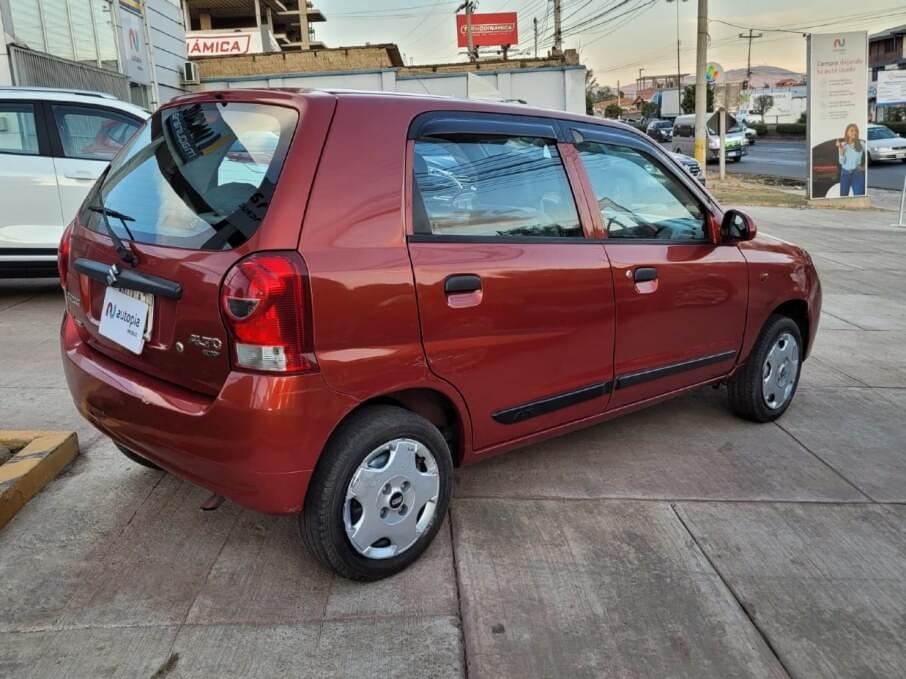 SUZUKI ALTO 2013 200.000 Kms.