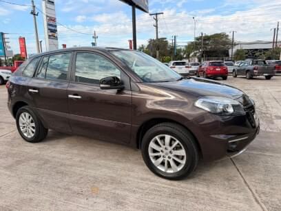 RENAULT KOLEOS 2015 44.082 Kms.