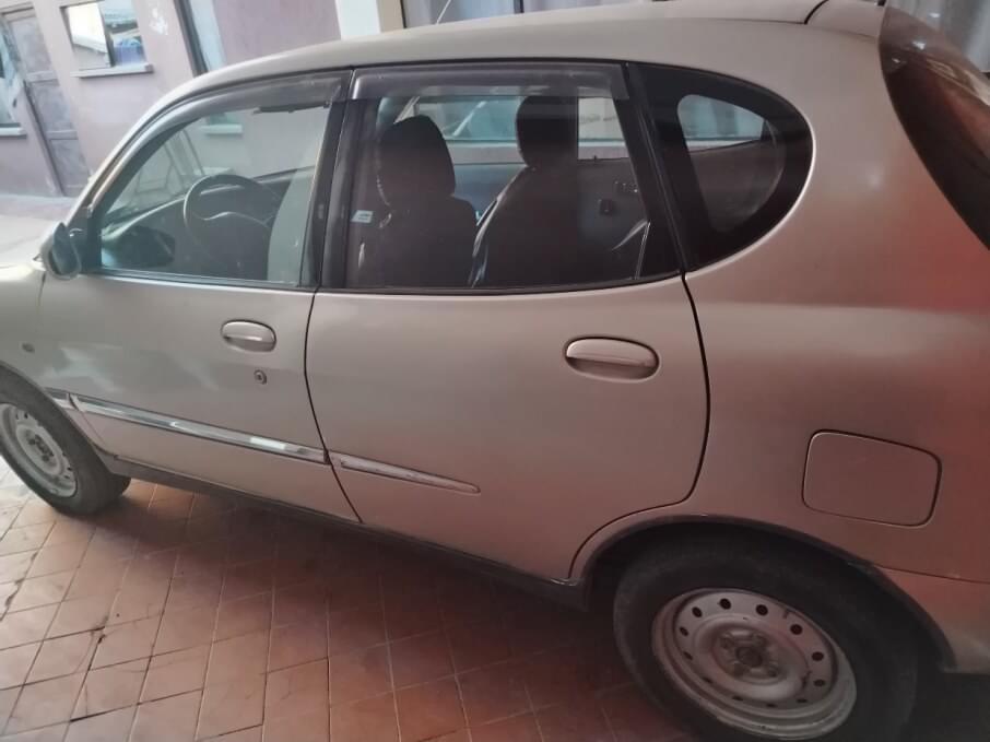 TOYOTA CORONA 1999 180.000 Kms.