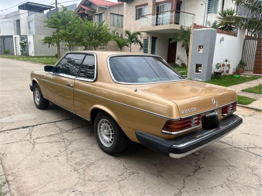 MERCEDES BENZ C 1981 100.000 Kms.