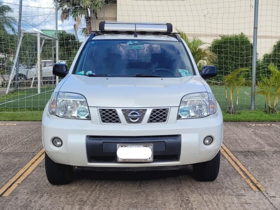 NISSAN X-TRAIL 2011 177.450 Kms.
