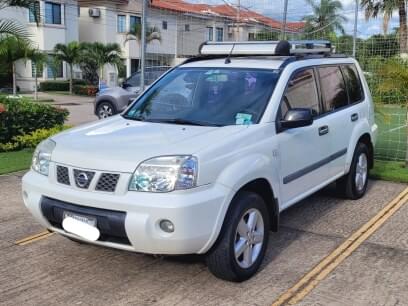 NISSAN X-TRAIL 2011 177.450 Kms.