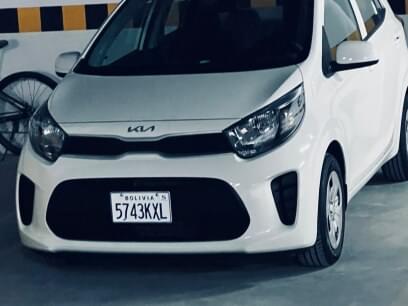 KIA PICANTO 2023 5.300 Kms.