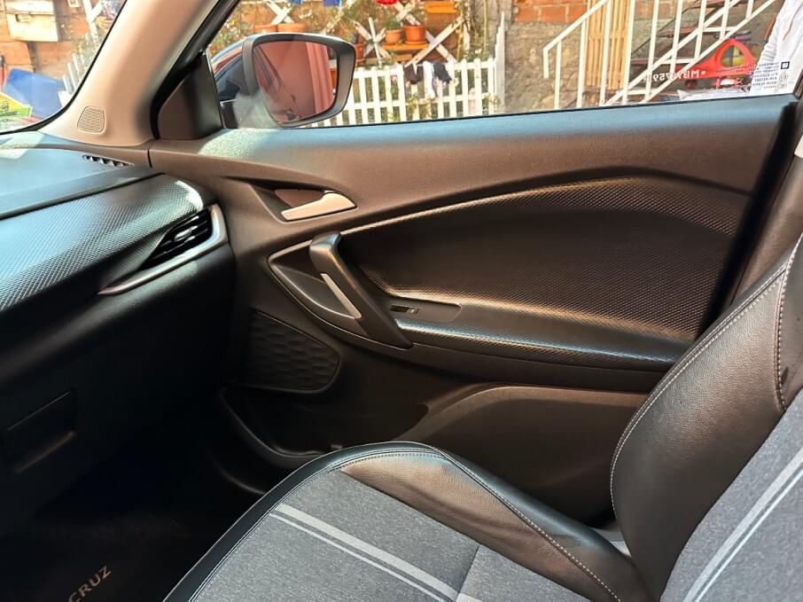 CHEVROLET TRACKER 2021 25.000 Kms.