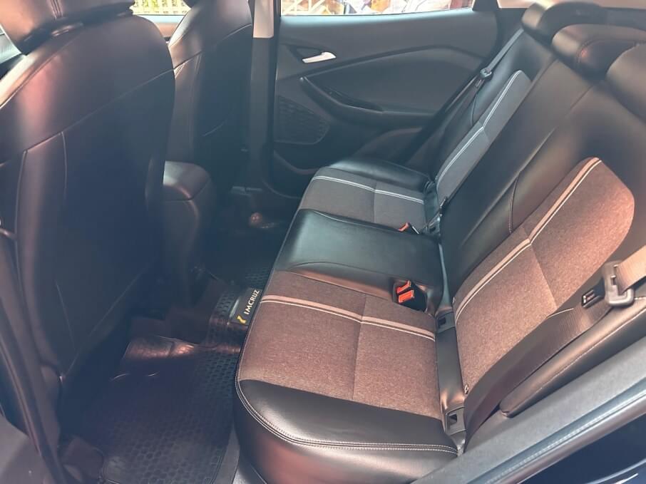 CHEVROLET TRACKER 2021 25.000 Kms.