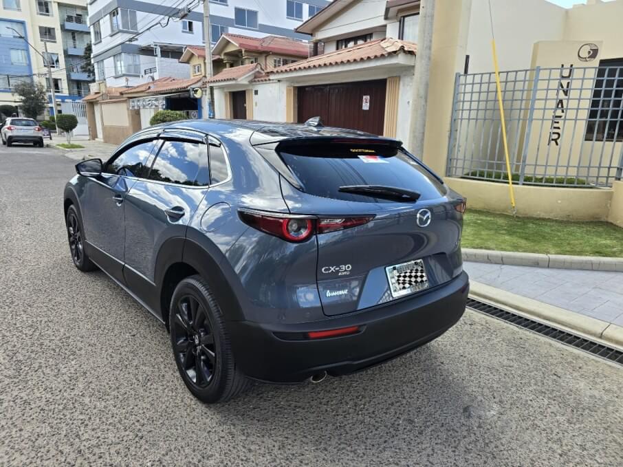 MAZDA CX-30 2022 22.000 Kms.