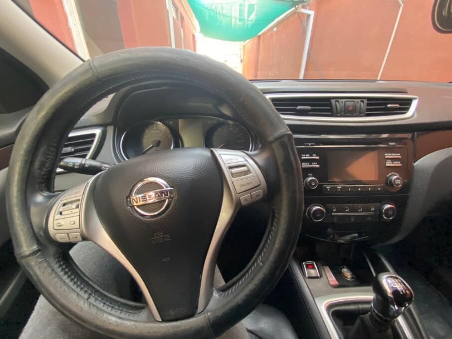NISSAN QASHQAI 2017 48.000 Kms.