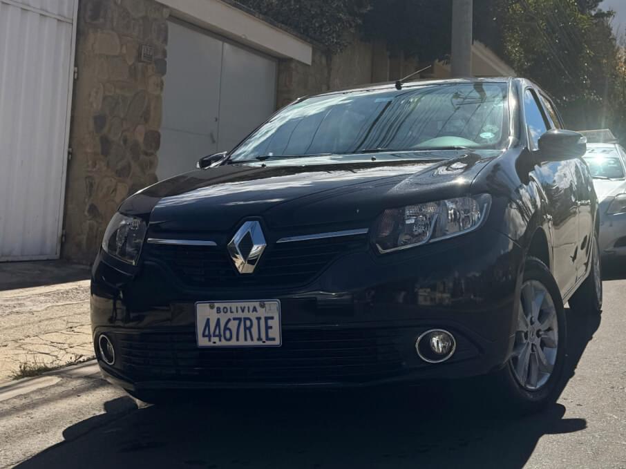 RENAULT SANDERO 2018 37.100 Kms.