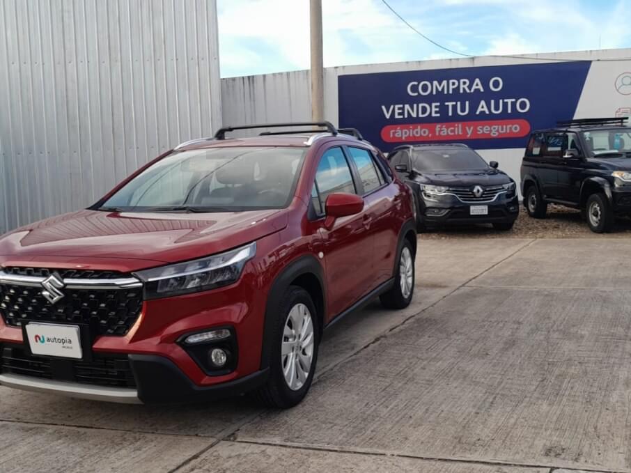 SUZUKI S-CROSS 2023 24.700 Kms.
