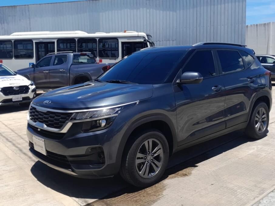 KIA SELTOS 2021 66.700 Kms.