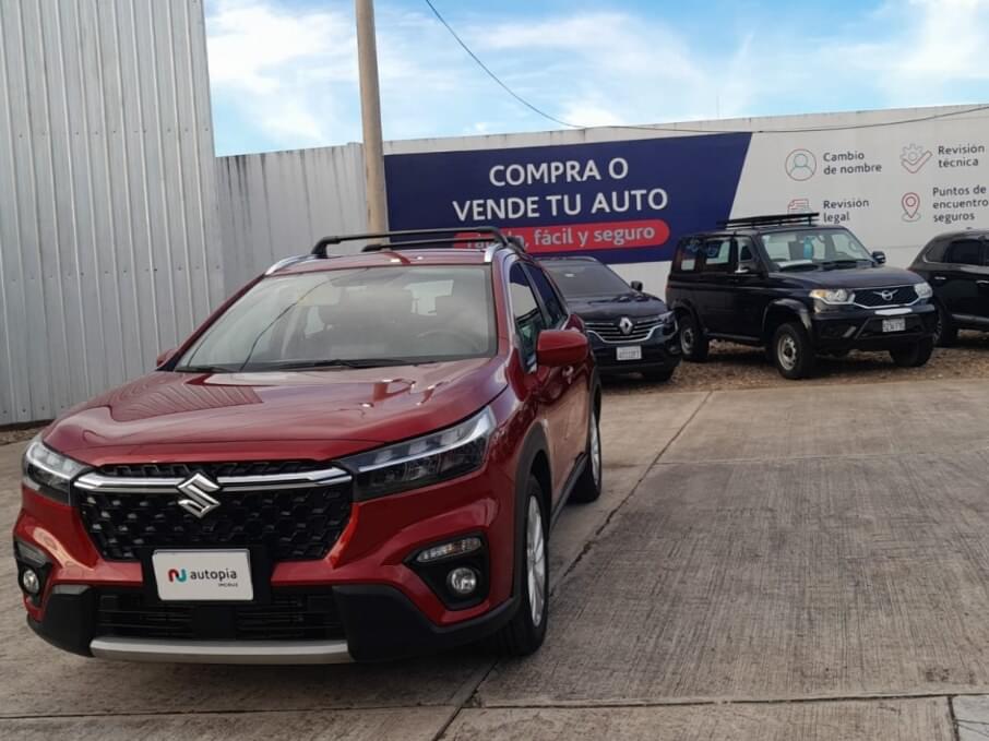 SUZUKI S-CROSS 2023 24.700 Kms.