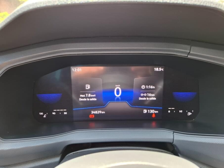 VOLKSWAGEN T-CROSS 2022 34.900 Kms.