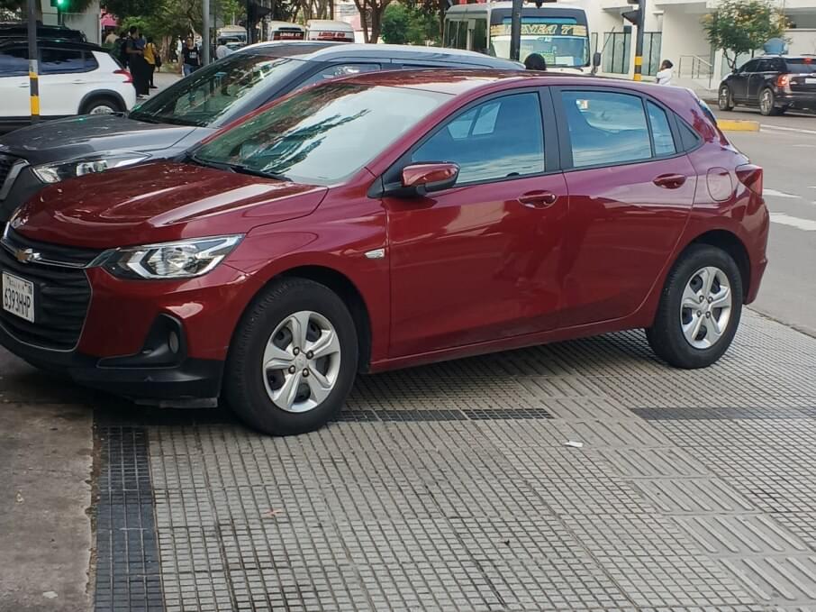 CHEVROLET ONIX 2024 20.300 Kms.