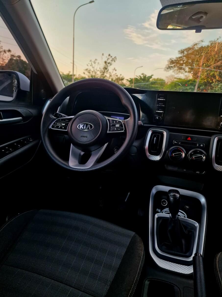 KIA SONET 2022 154.410 Kms.