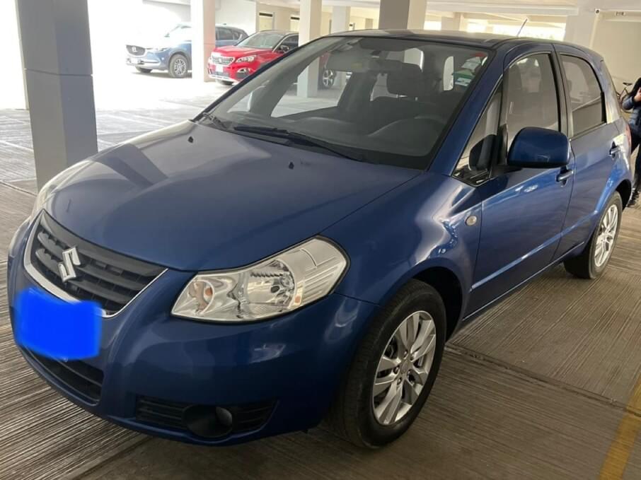 auto-usado-suzuki-sx4-urbano-glx-at-2015-58-000-kms-autopia-bo