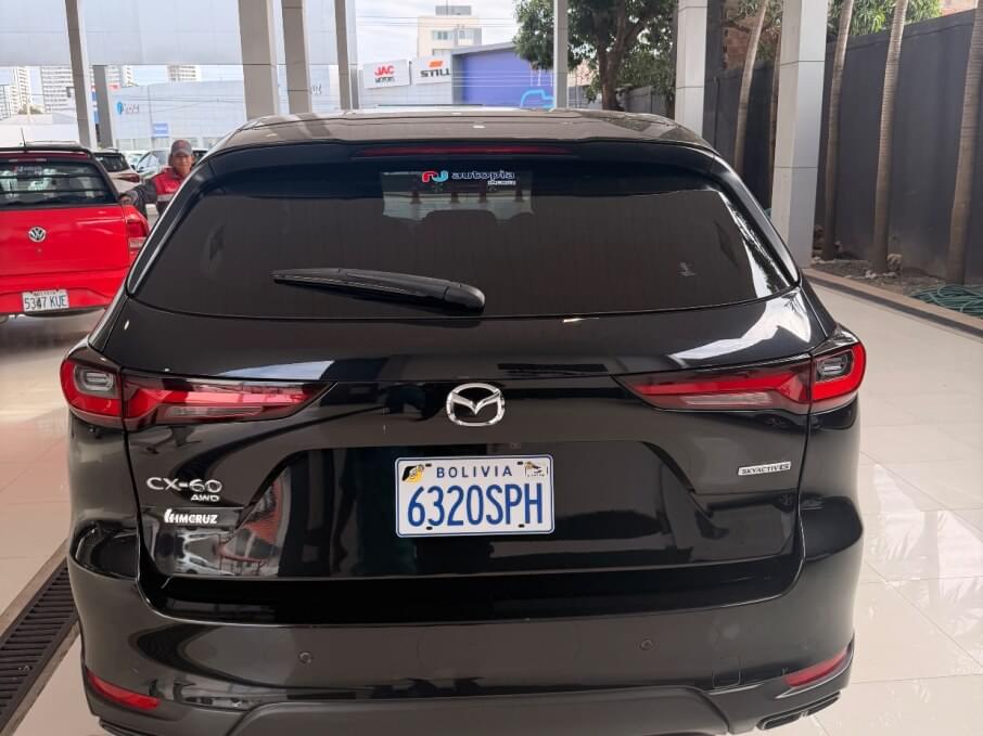 MAZDA CX-60 2024 37.191 Kms.