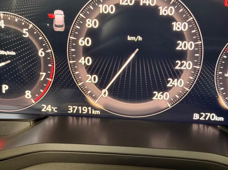 MAZDA CX-60 2024 37.191 Kms.