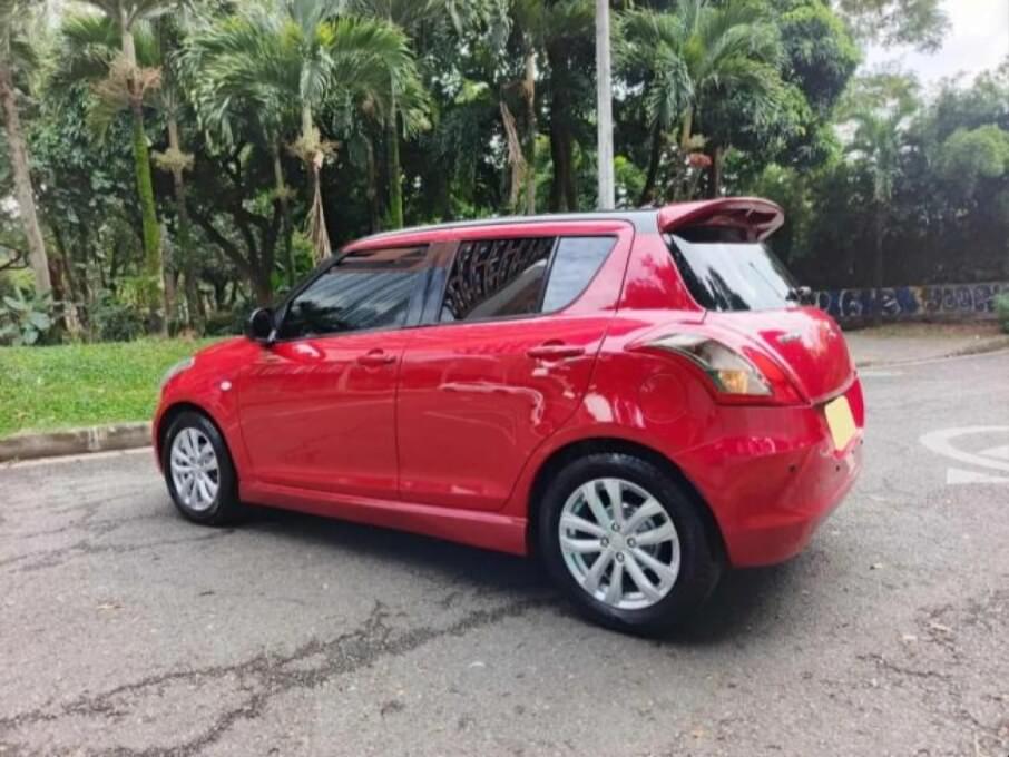 SUZUKI SWIFT 2018 58.000 Kms.