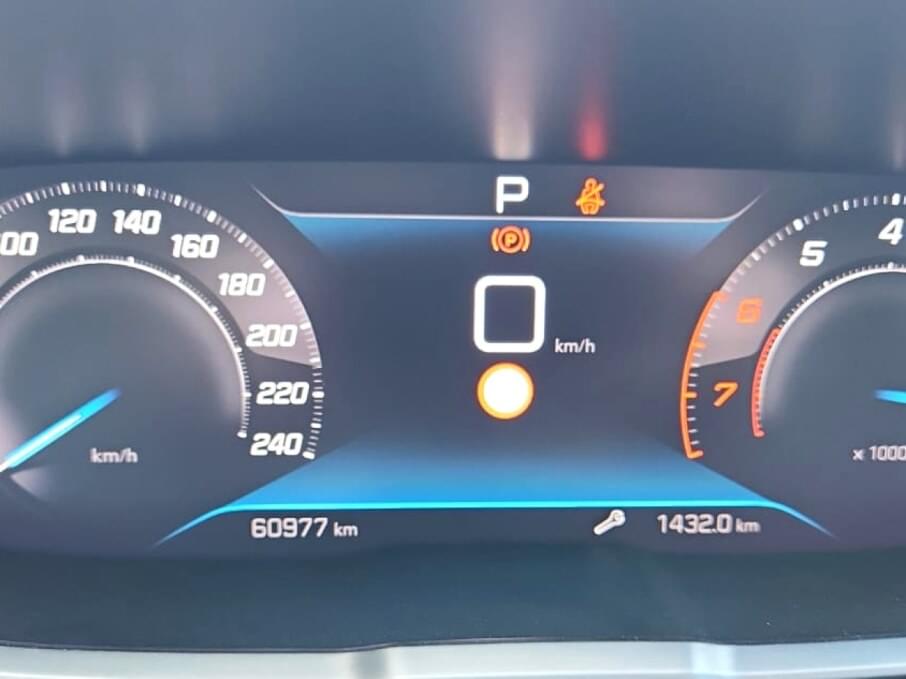 PEUGEOT 5008 2024 62.000 Kms.