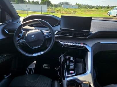 PEUGEOT 5008 2024 62.000 Kms.
