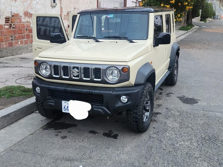 SUZUKI NEW JIMNY 2025 13.000 Kms.