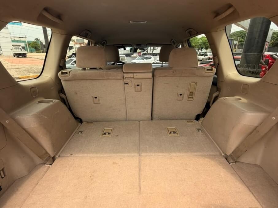 TOYOTA LAND CRUISER 2013 140.918 Kms.