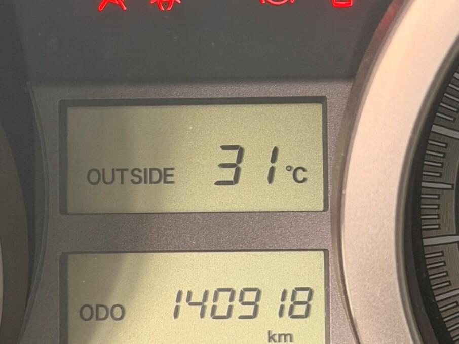 TOYOTA LAND CRUISER 2013 140.918 Kms.