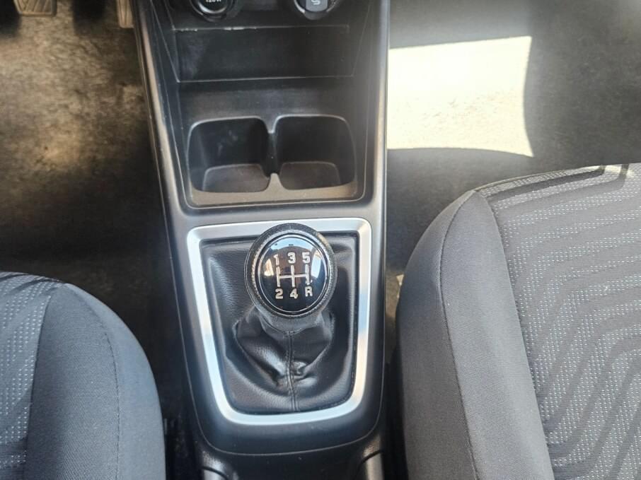 SUZUKI SWIFT 2022 36.900 Kms.