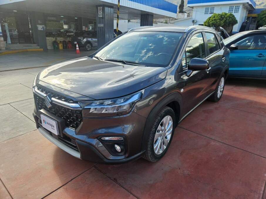 SUZUKI S-CROSS 2024 9.000 Kms.