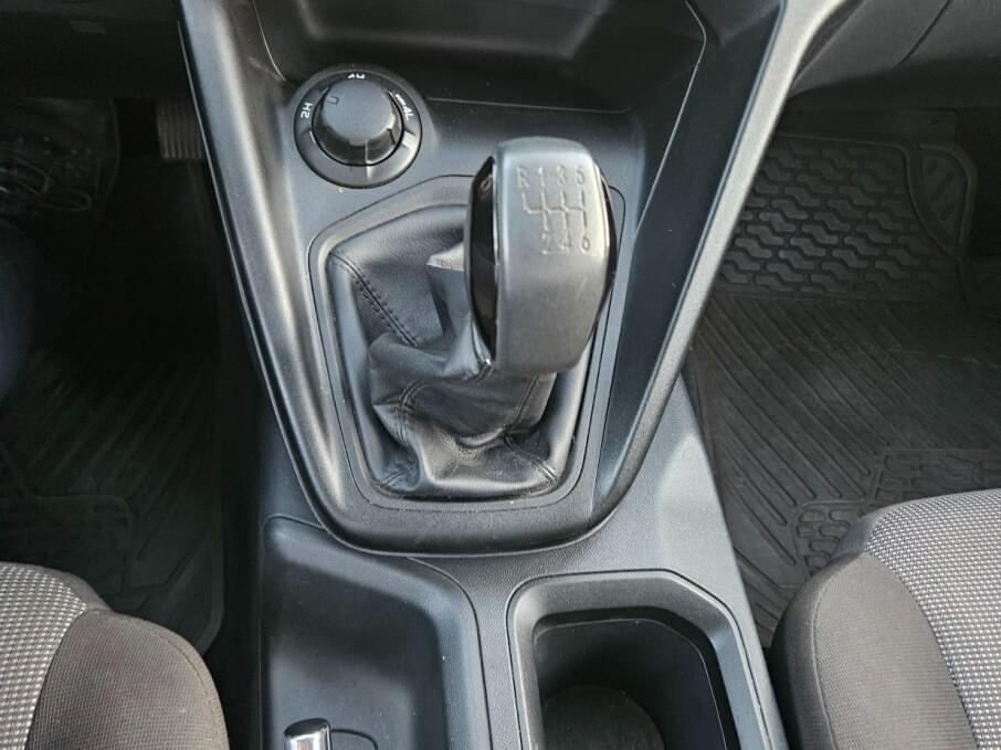 CHANGAN HUNTER 2025 28.200 Kms.